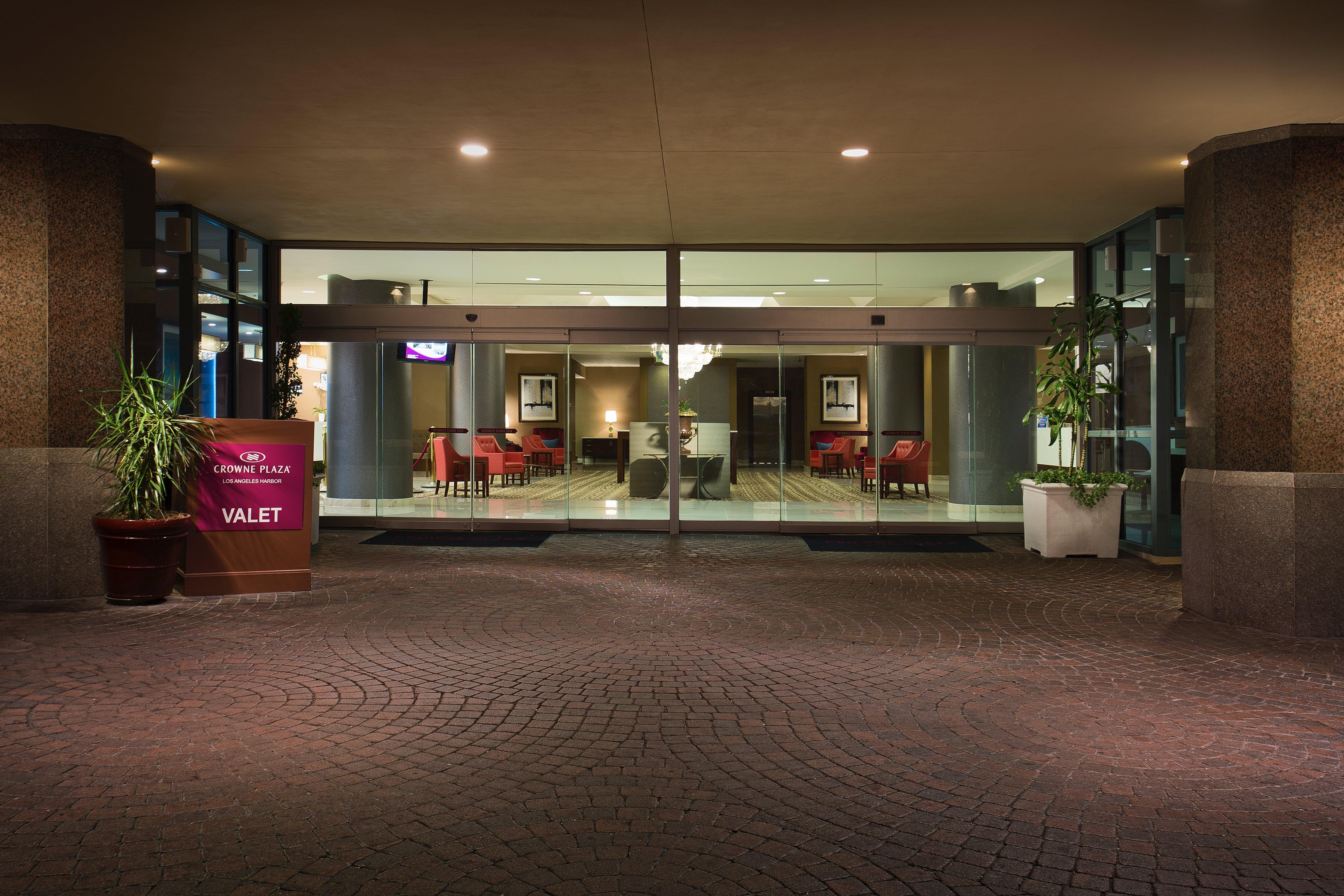 Crowne Plaza Hotel Los Angeles Harbor By Ihg Экстерьер фото