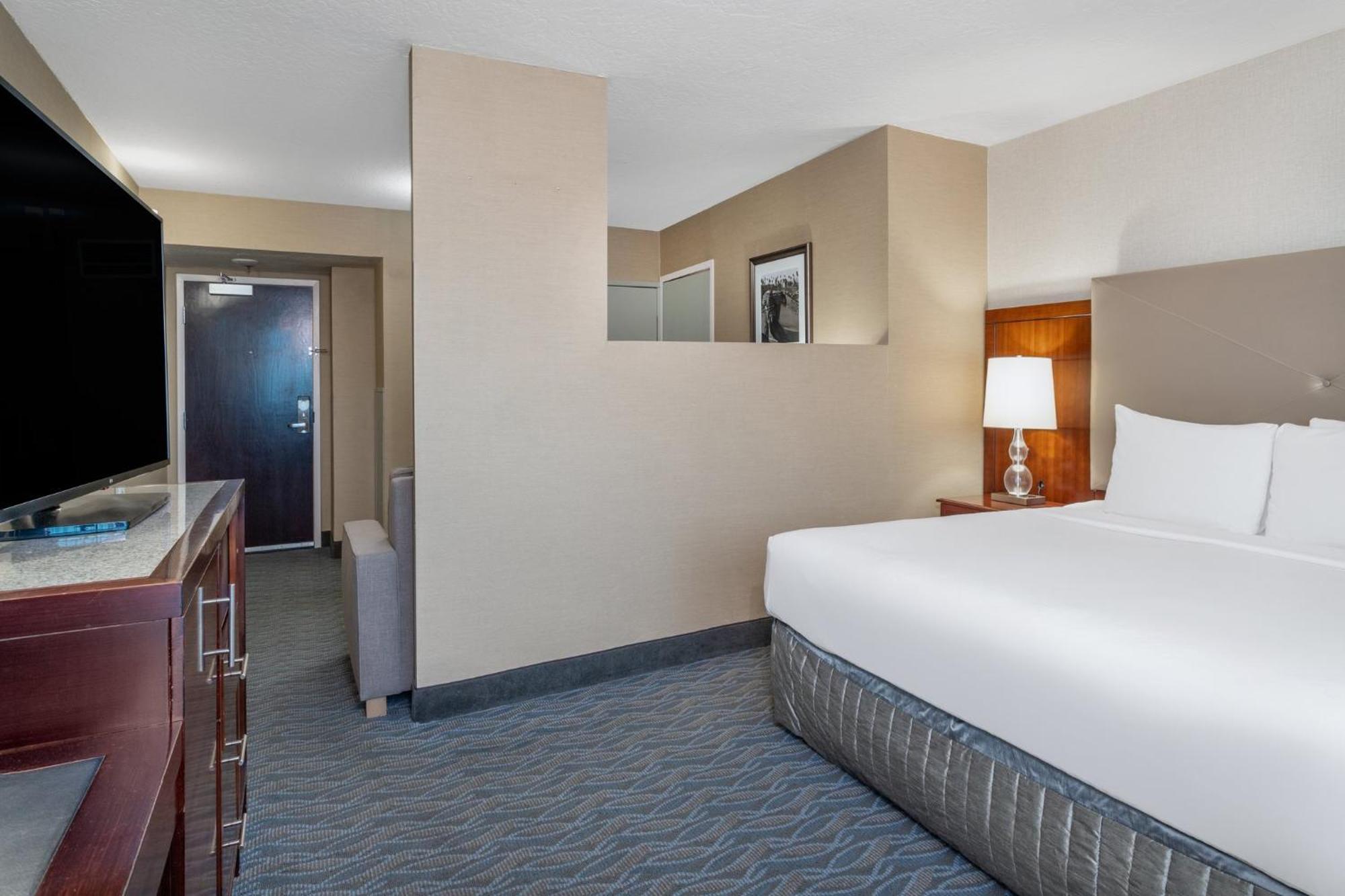 Crowne Plaza Hotel Los Angeles Harbor By Ihg Экстерьер фото